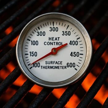 Qril səthinə qoyulan termometr